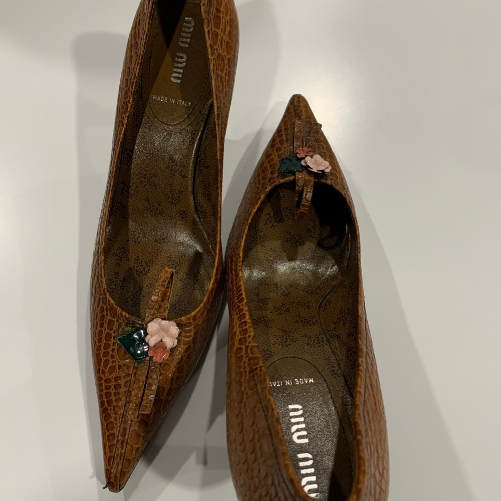 Mui Mui by Prada pointed toe shoes
